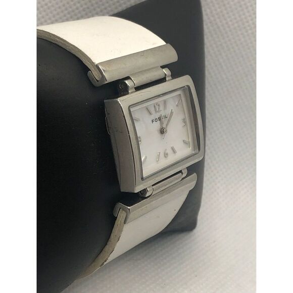 Fossil ES1838 Women's White Leather Analog White Dial Quartz Genuine Watch CM33 - Picture 3 of 9